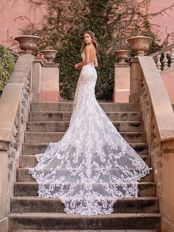 Simply Val Stefani Gala #1 thumbnail
