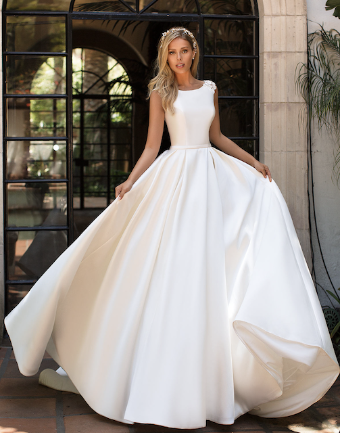 Moonlight Bridal J6701 #0 thumbnail